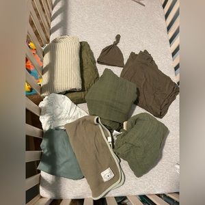 Green baby bundle